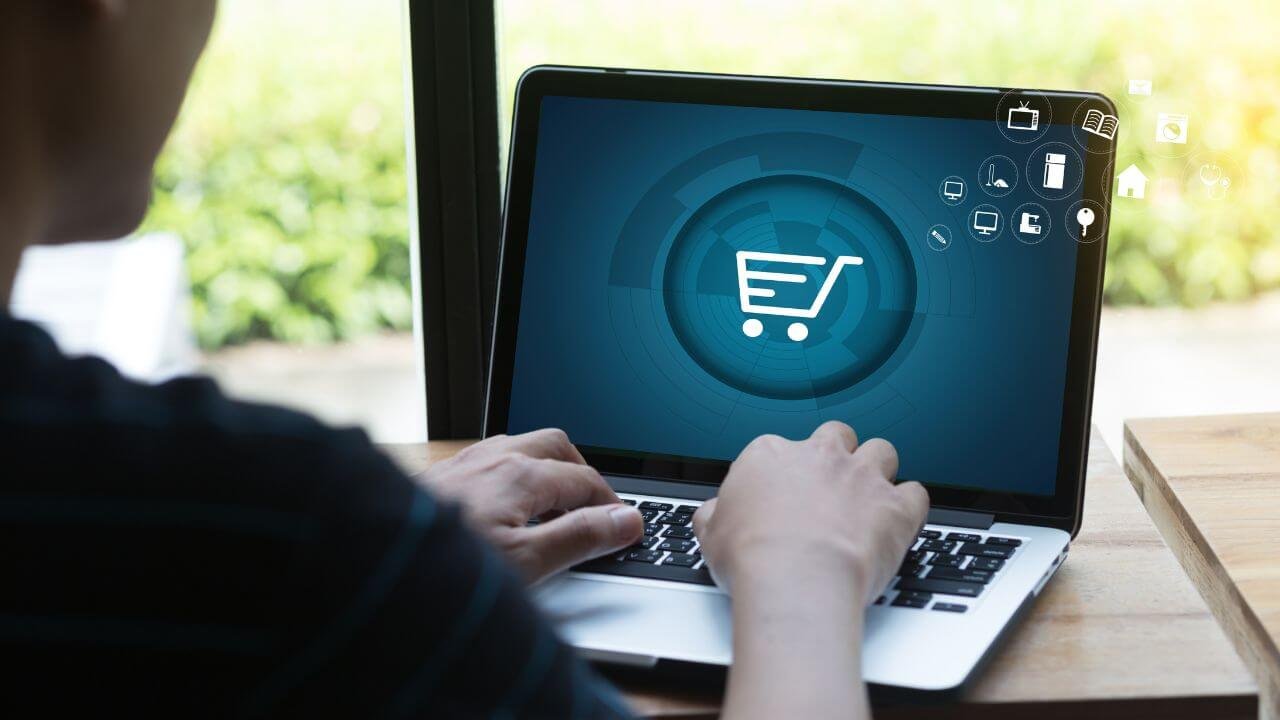 Global Ecommerce Guide Stats And Trends